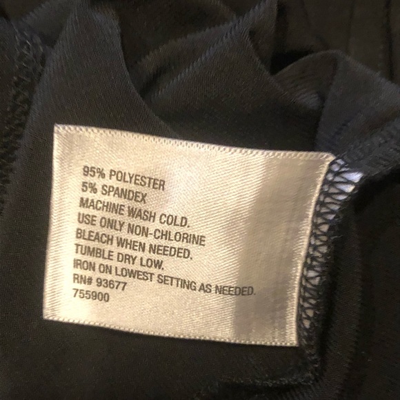 NWOT- black and multicolored top - Picture 6 of 6